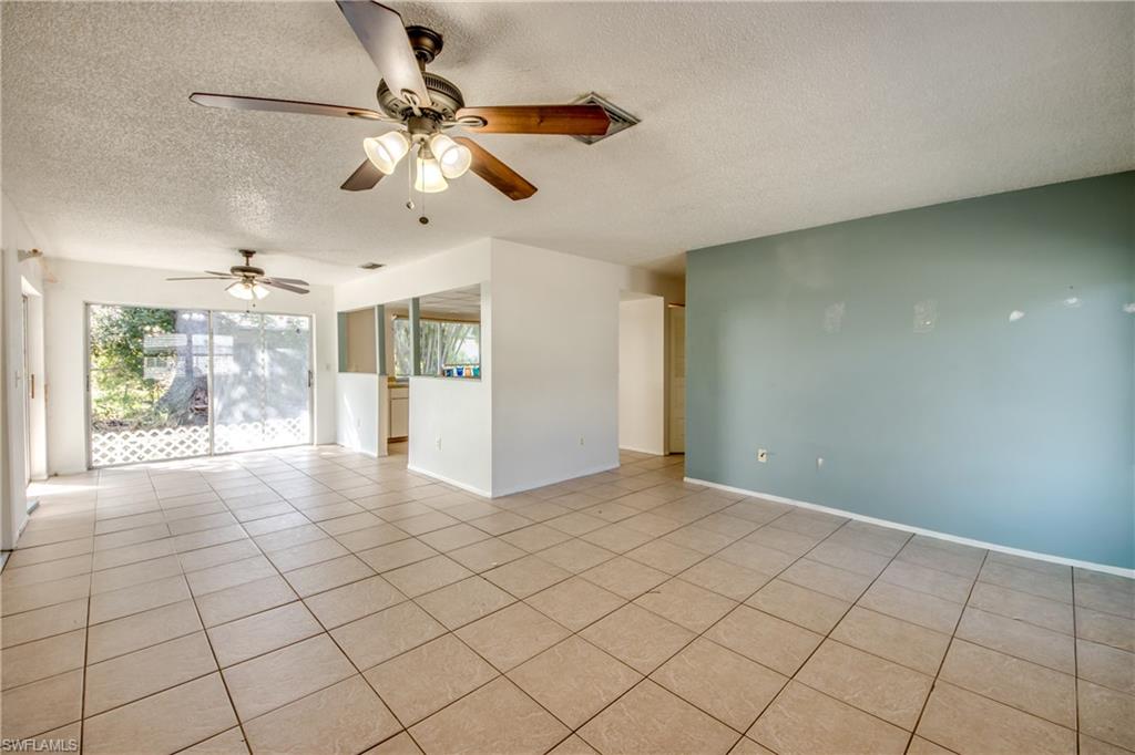 FOXMOOR PINES - Residential