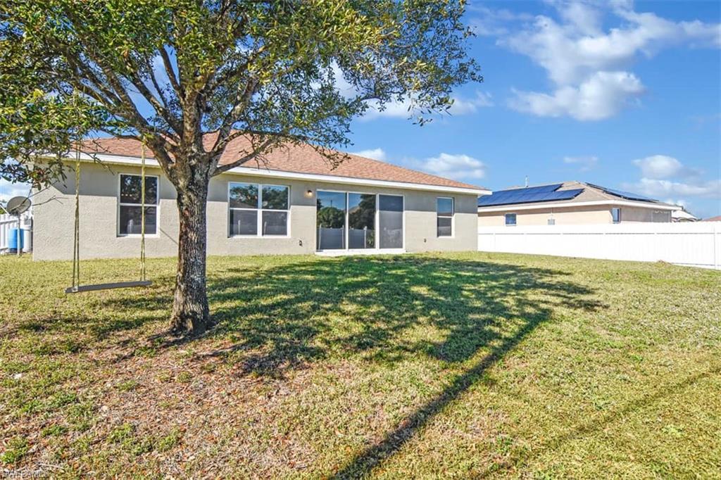 CAPE CORAL - Residential