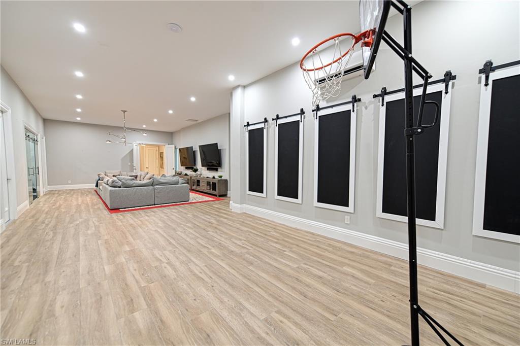 BONITA BEACH - Residential