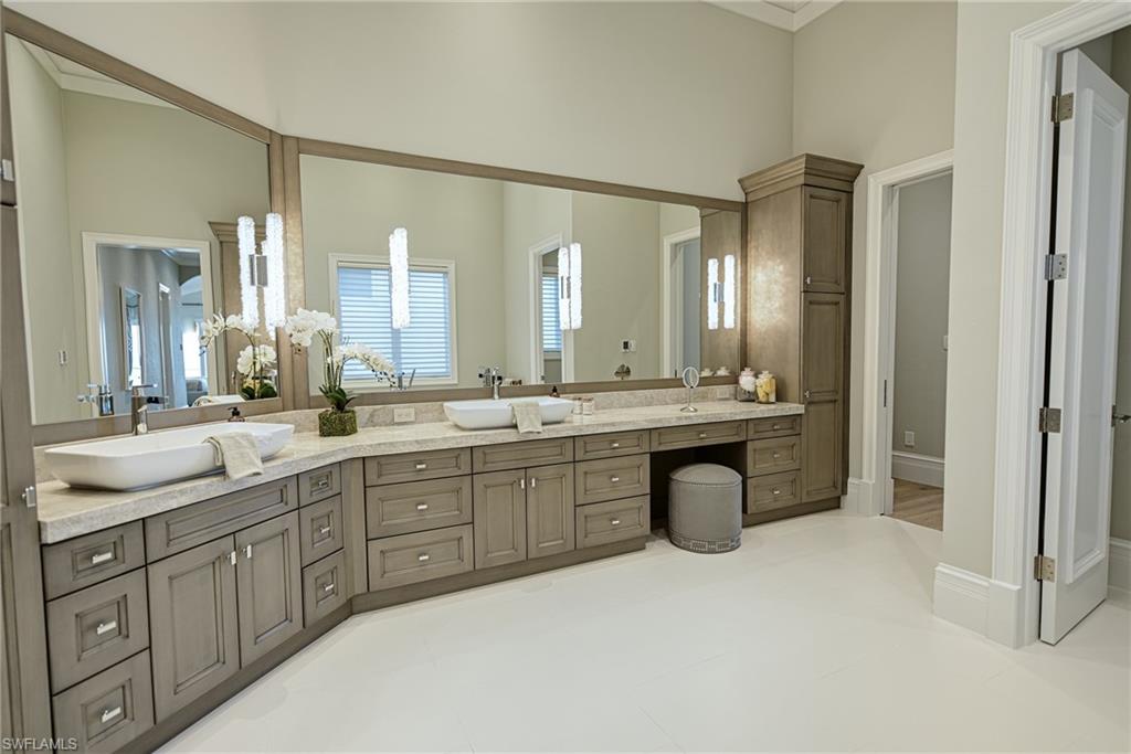 BONITA BEACH - Residential