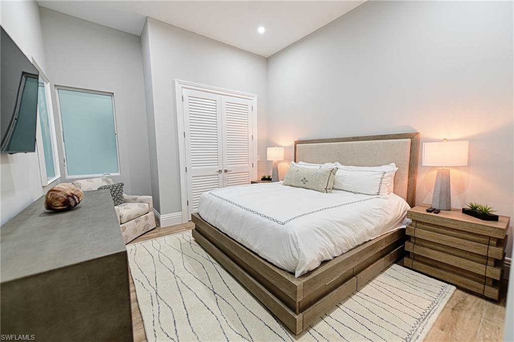 BONITA BEACH - Residential