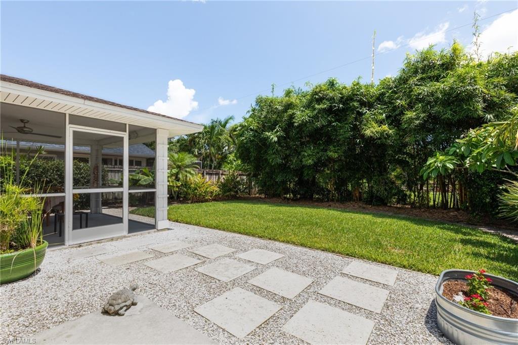 NAPLES PARK - Residential