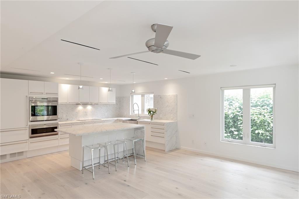 NAPLES PARK - Residential