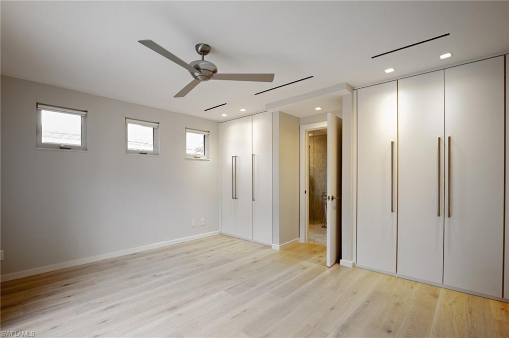 NAPLES PARK - Residential