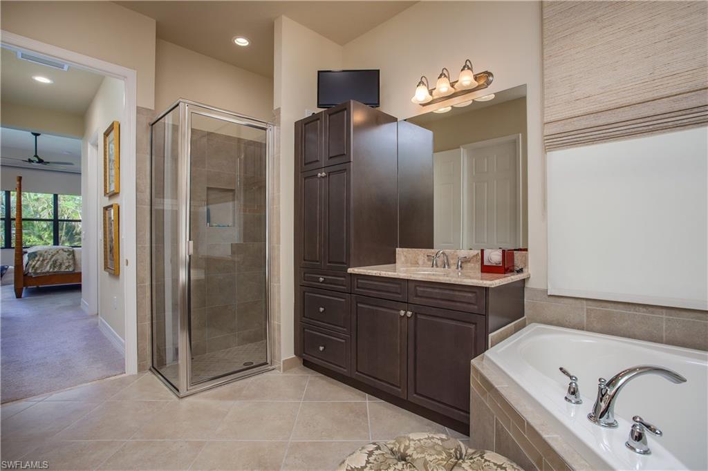 MARBELLA ISLES - Residential