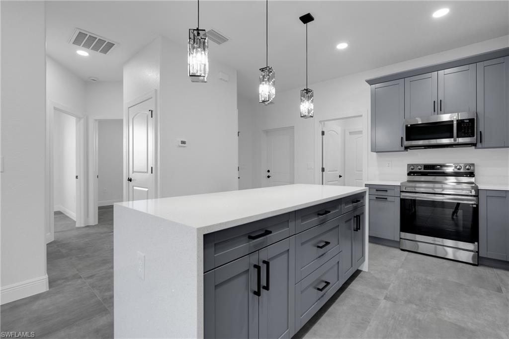 LEHIGH ACRES - Residential