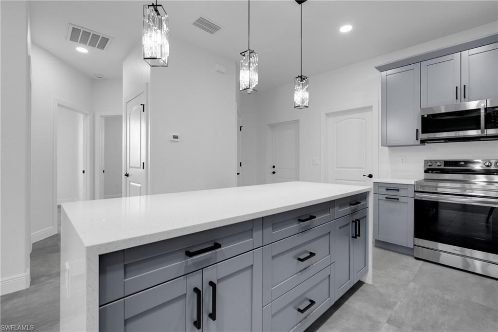 LEHIGH ACRES - Residential