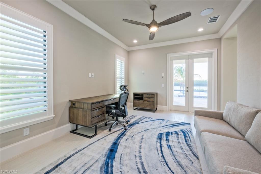 TOWN AND RIVER - Residential