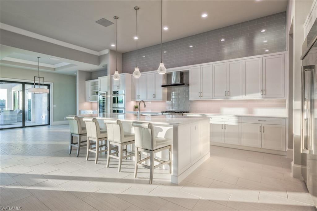 TOWN AND RIVER - Residential