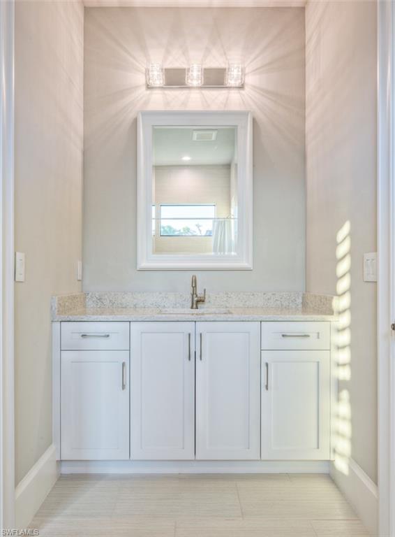 TOWN AND RIVER - Residential