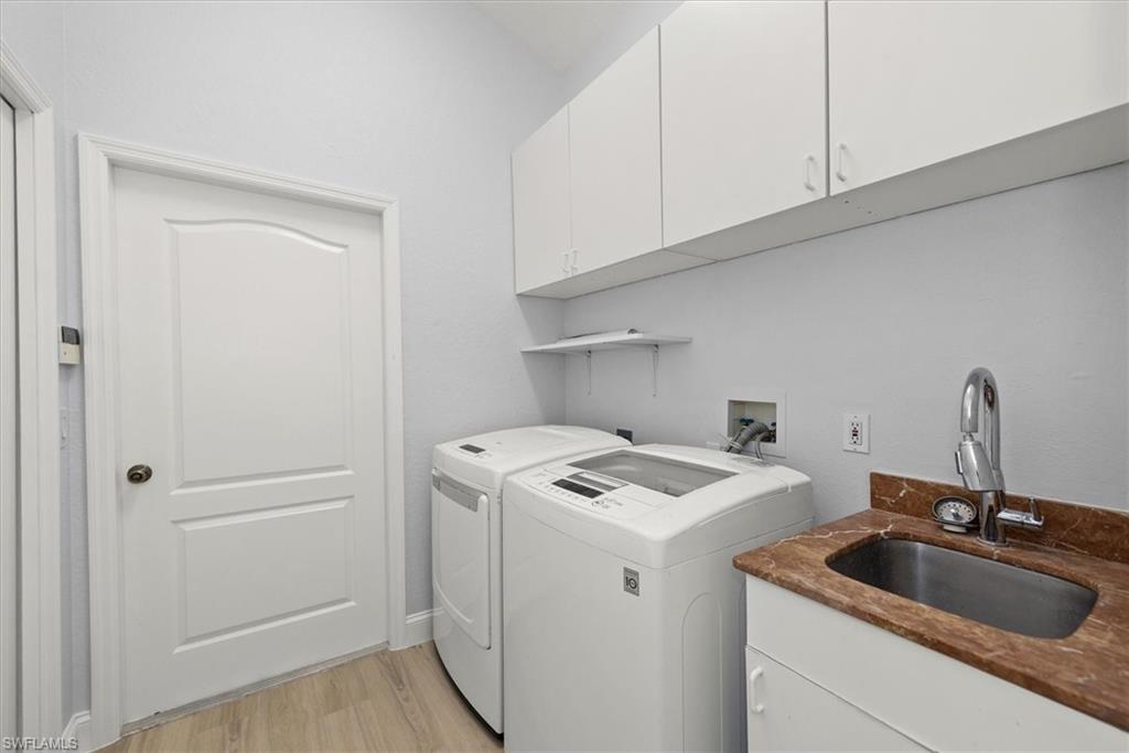 BRIARWOOD - Residential