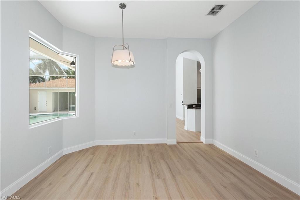 BRIARWOOD - Residential