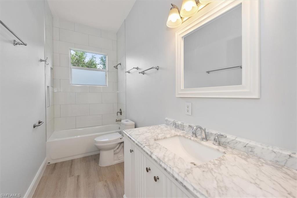 BRIARWOOD - Residential