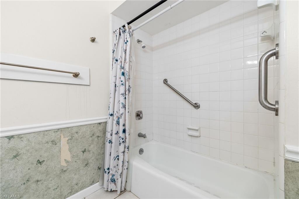 BERTS BAYSHORE MANOR - Residential