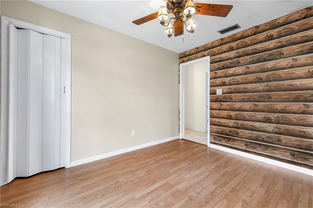 BERTS BAYSHORE MANOR - Residential