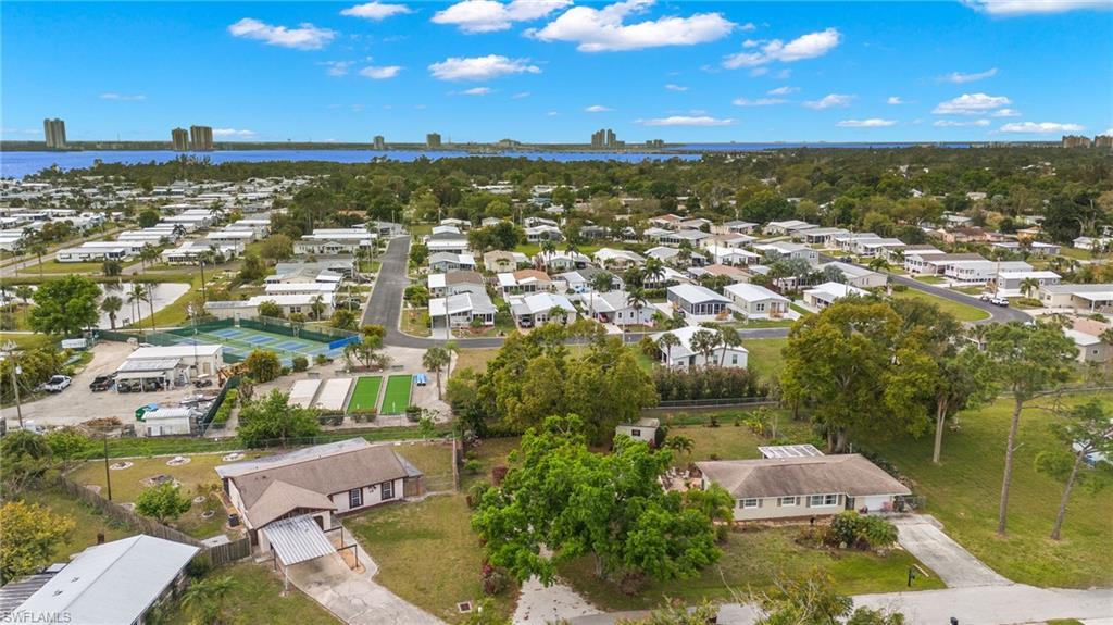 BERTS BAYSHORE MANOR - Residential