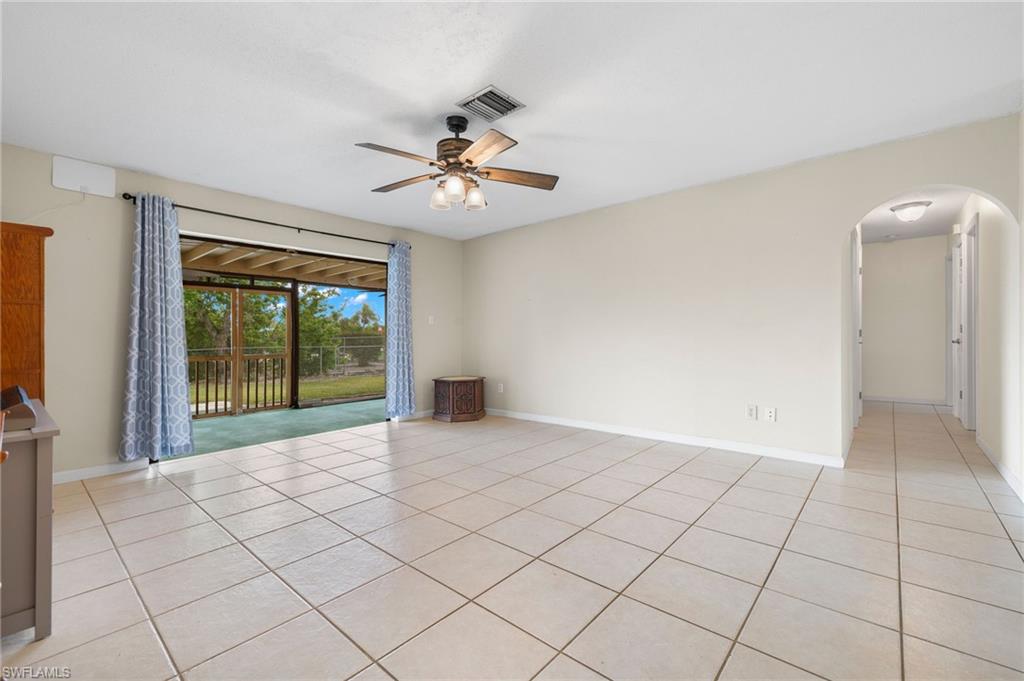 BERTS BAYSHORE MANOR - Residential