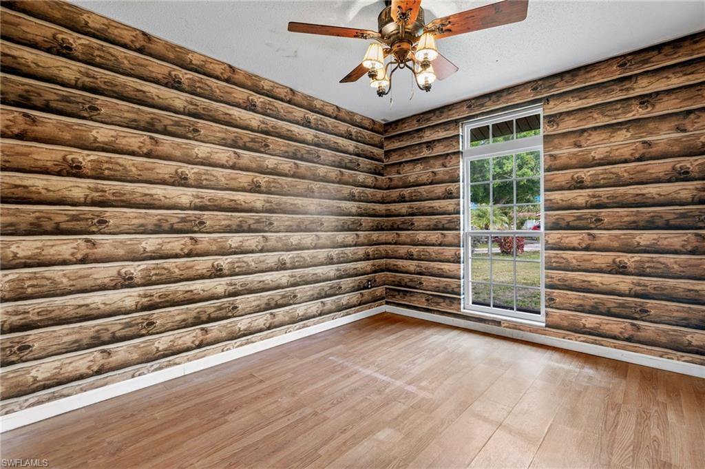 BERTS BAYSHORE MANOR - Residential