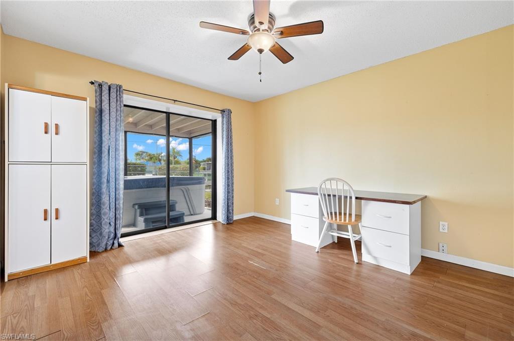 BERTS BAYSHORE MANOR - Residential