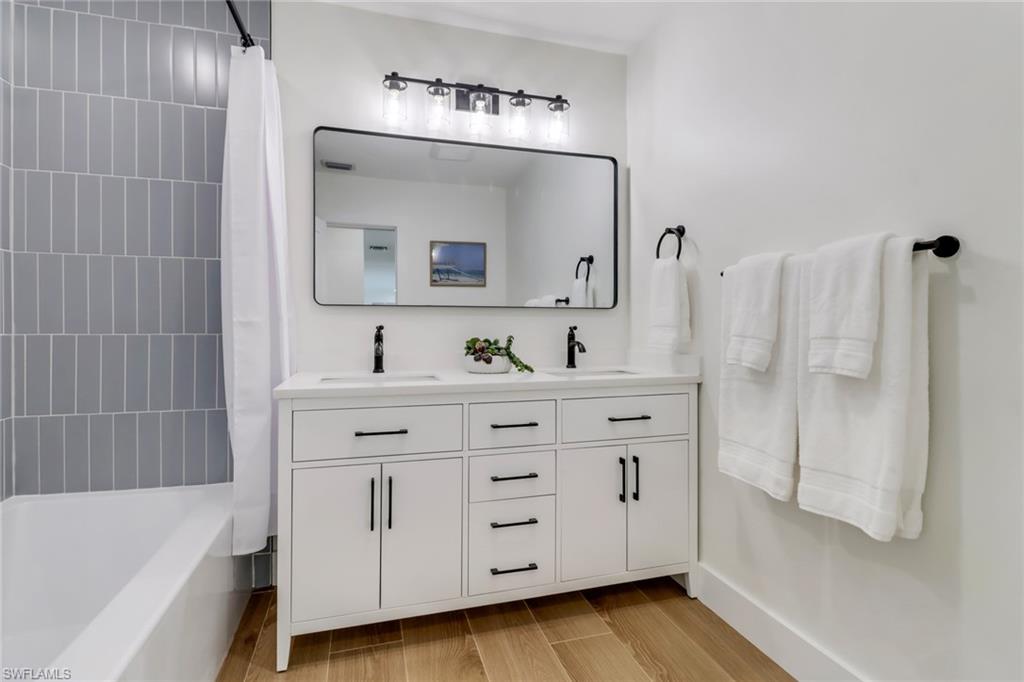 BONITA SHORES - Residential