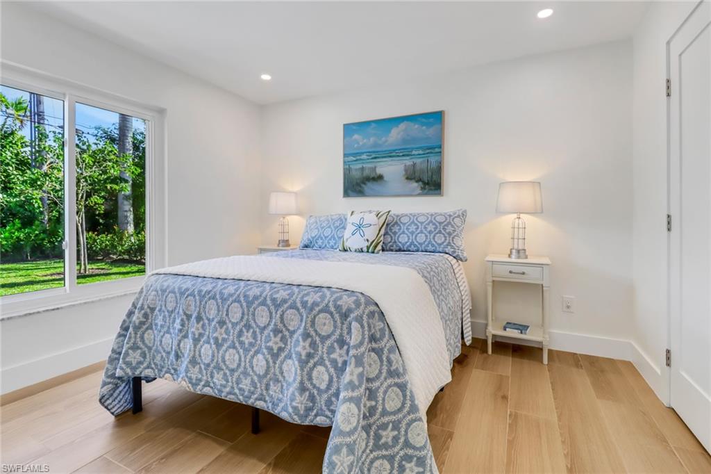 BONITA SHORES - Residential