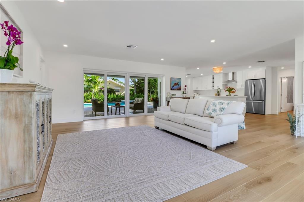 BONITA SHORES - Residential