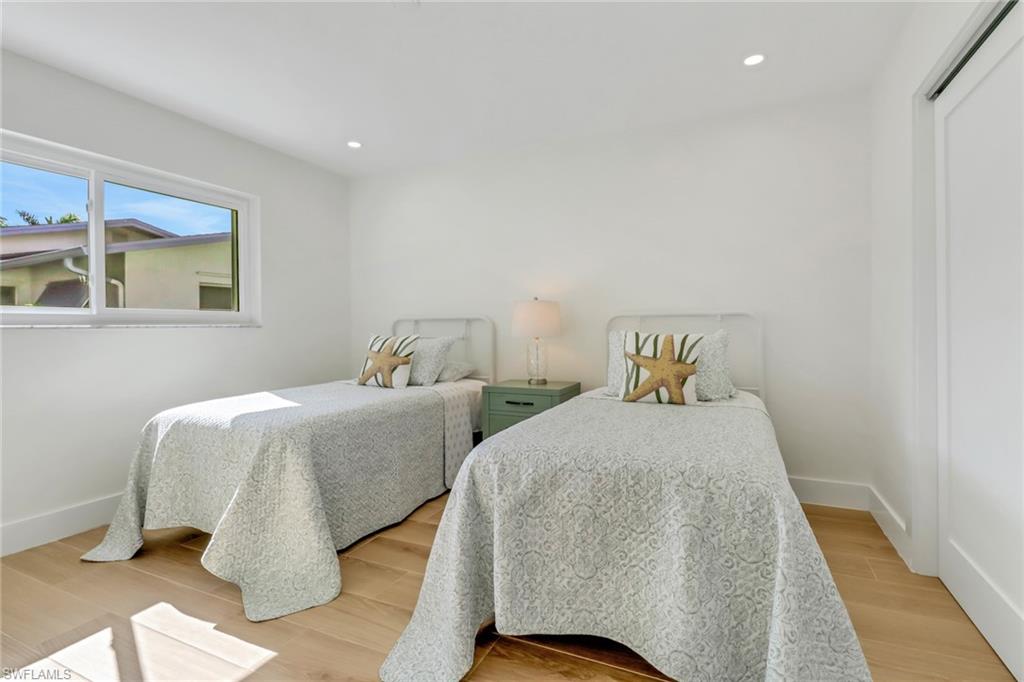 BONITA SHORES - Residential