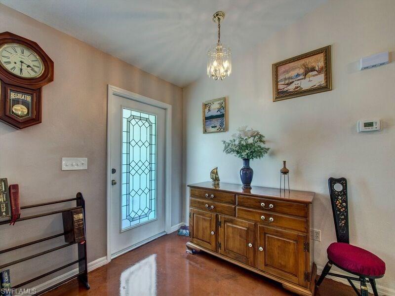 SAN CARLOS PARK - Residential