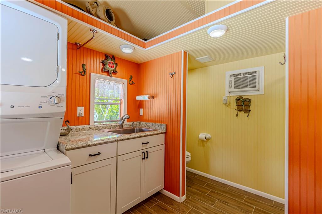 PELICAN LAKE RV RESORT - Residential