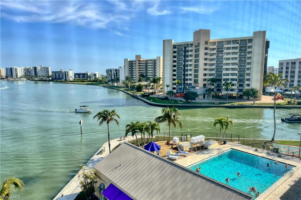WINDWARD POINT CONDO - Residential