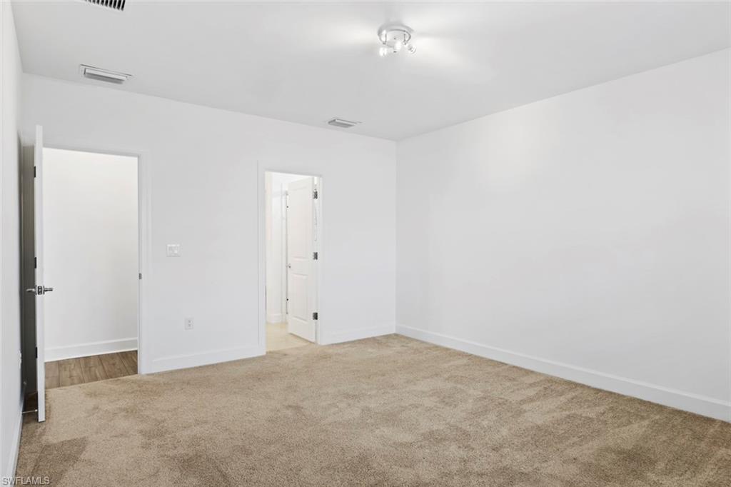 NORTHRIDGE - Residential