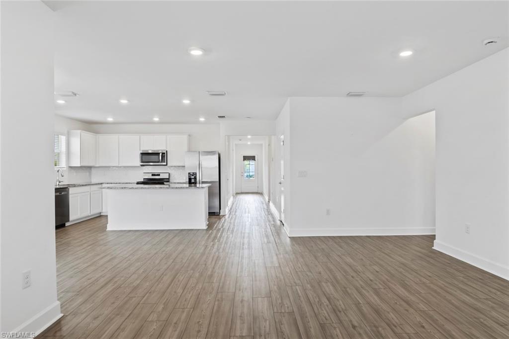 NORTHRIDGE - Residential