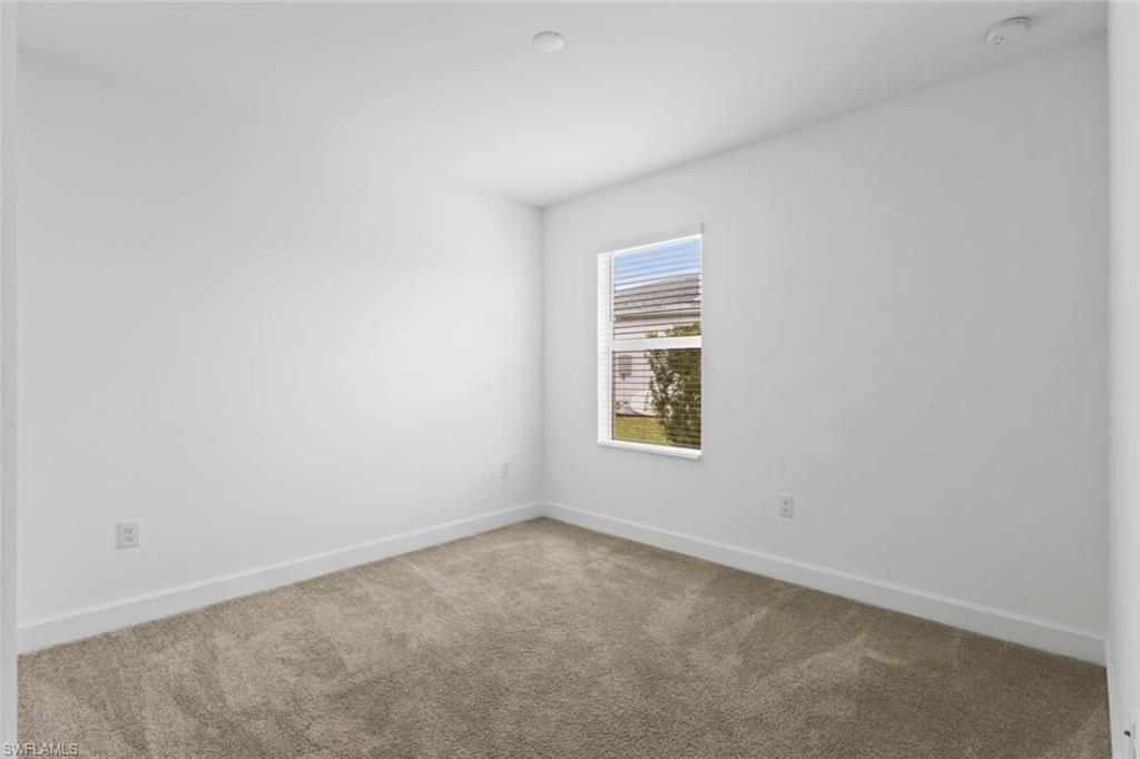 NORTHRIDGE - Residential