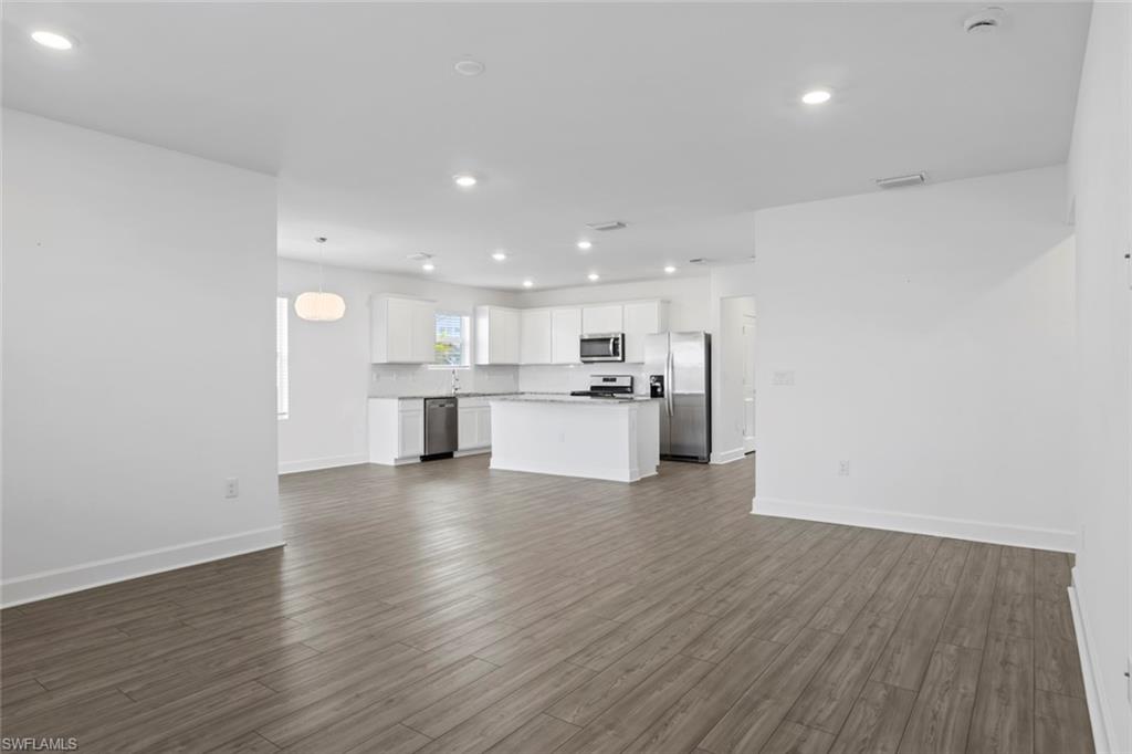 NORTHRIDGE - Residential