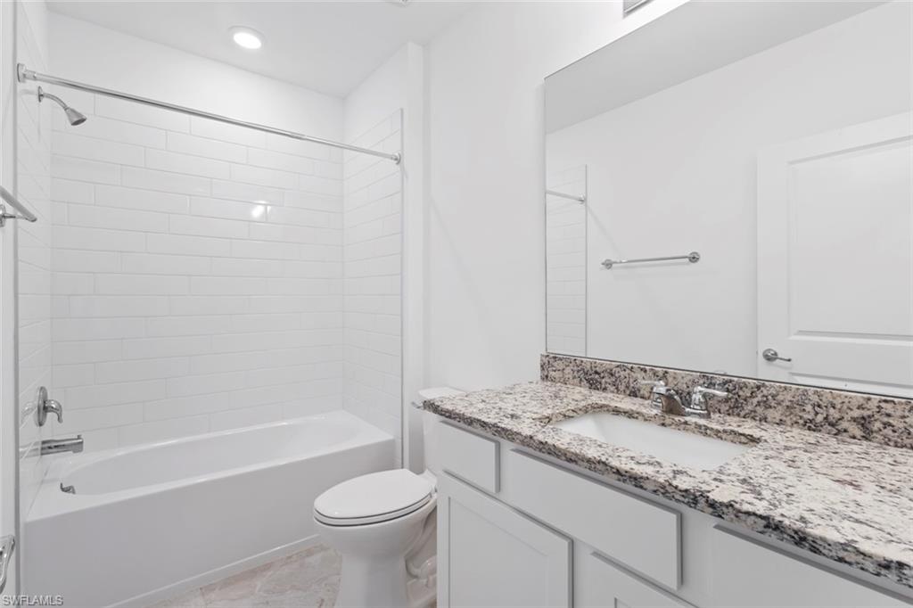 NORTHRIDGE - Residential