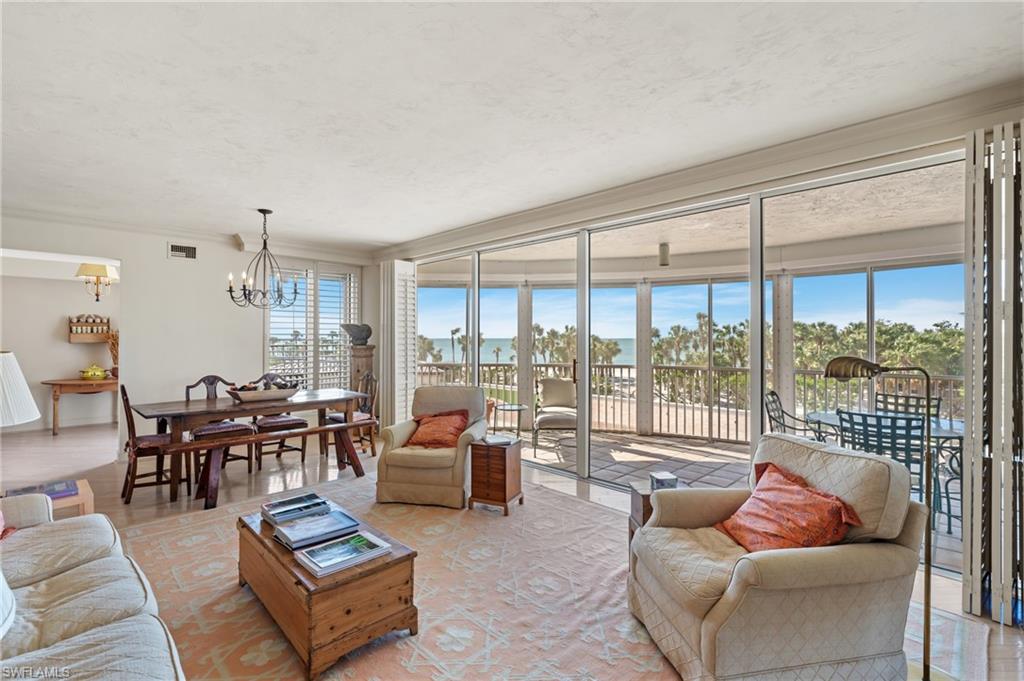 8111 Bay Colony DR 104