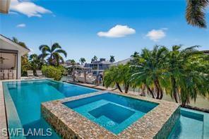 ROYAL HARBOR - Residential