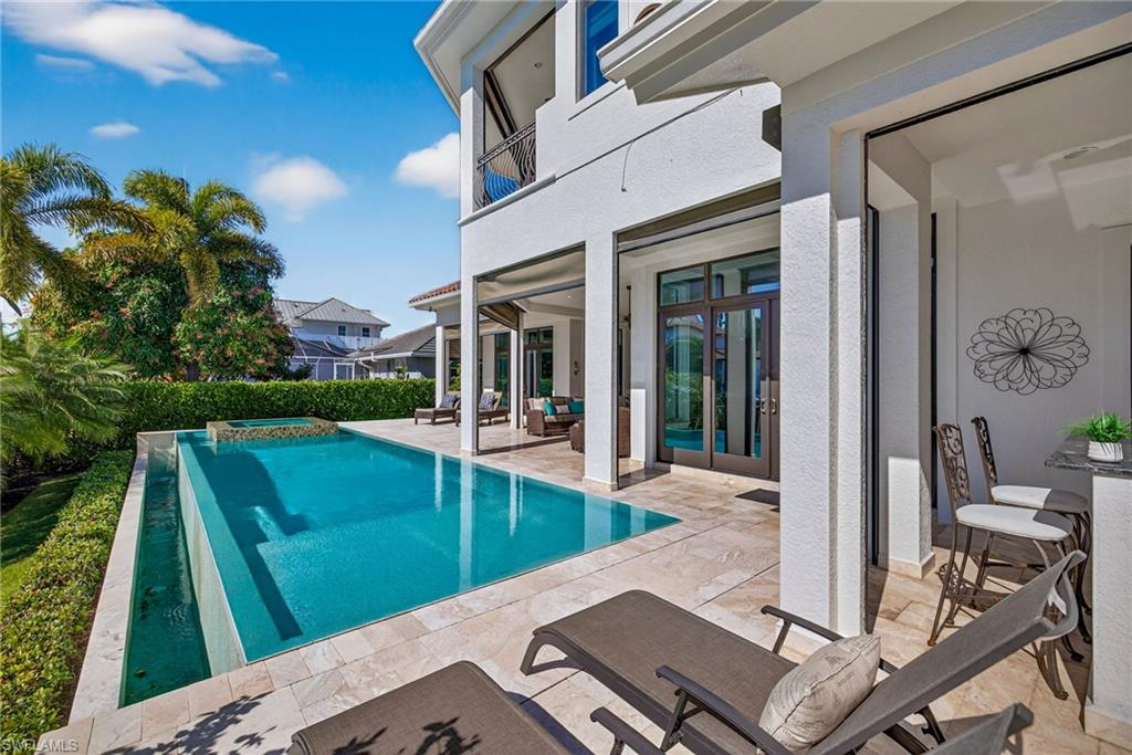 ROYAL HARBOR - Residential