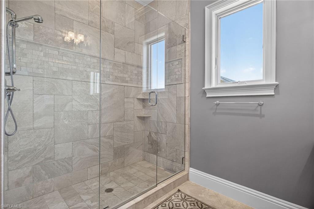 ROYAL HARBOR - Residential