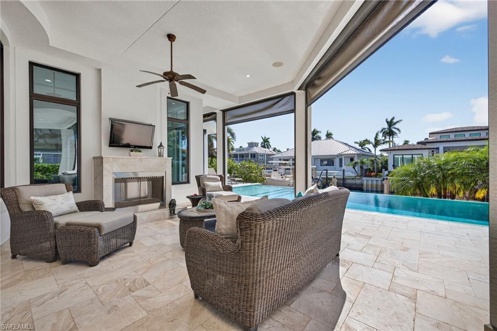 ROYAL HARBOR - Residential