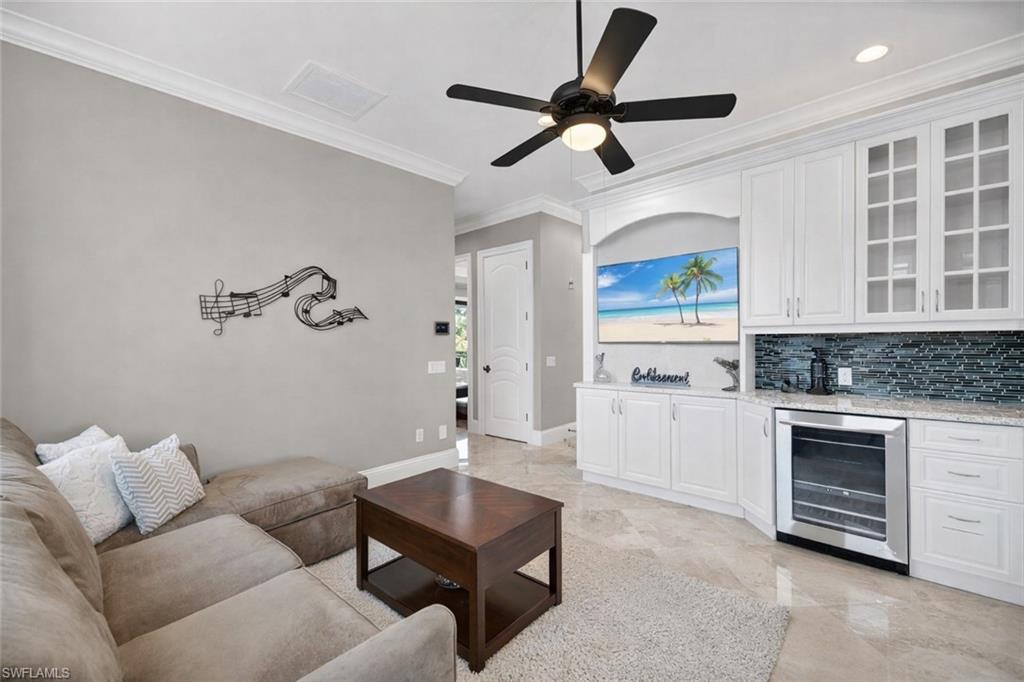 ROYAL HARBOR - Residential