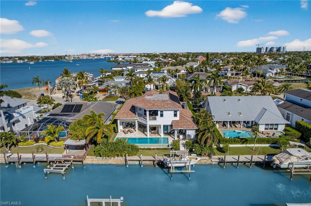 ROYAL HARBOR - Residential