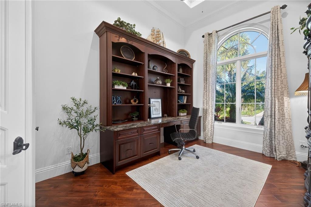 ROYAL HARBOR - Residential