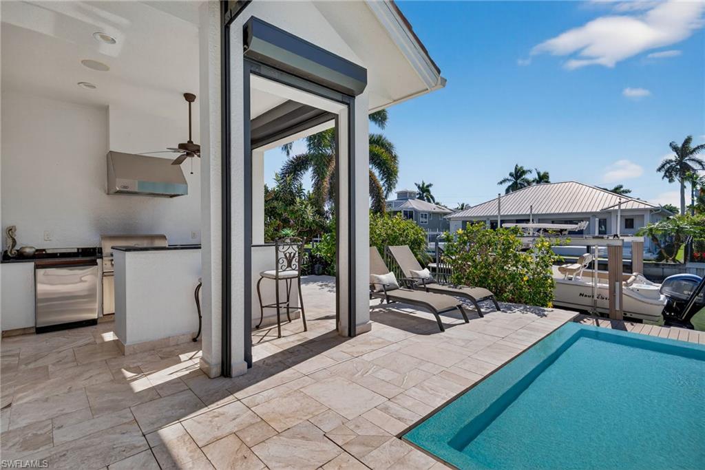 ROYAL HARBOR - Residential