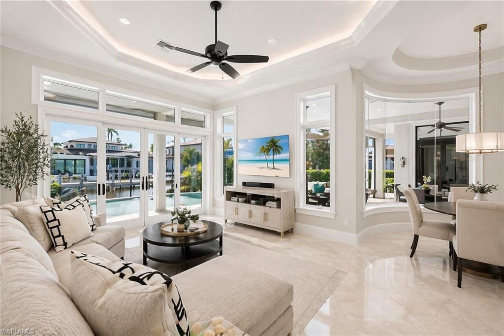 ROYAL HARBOR - Residential