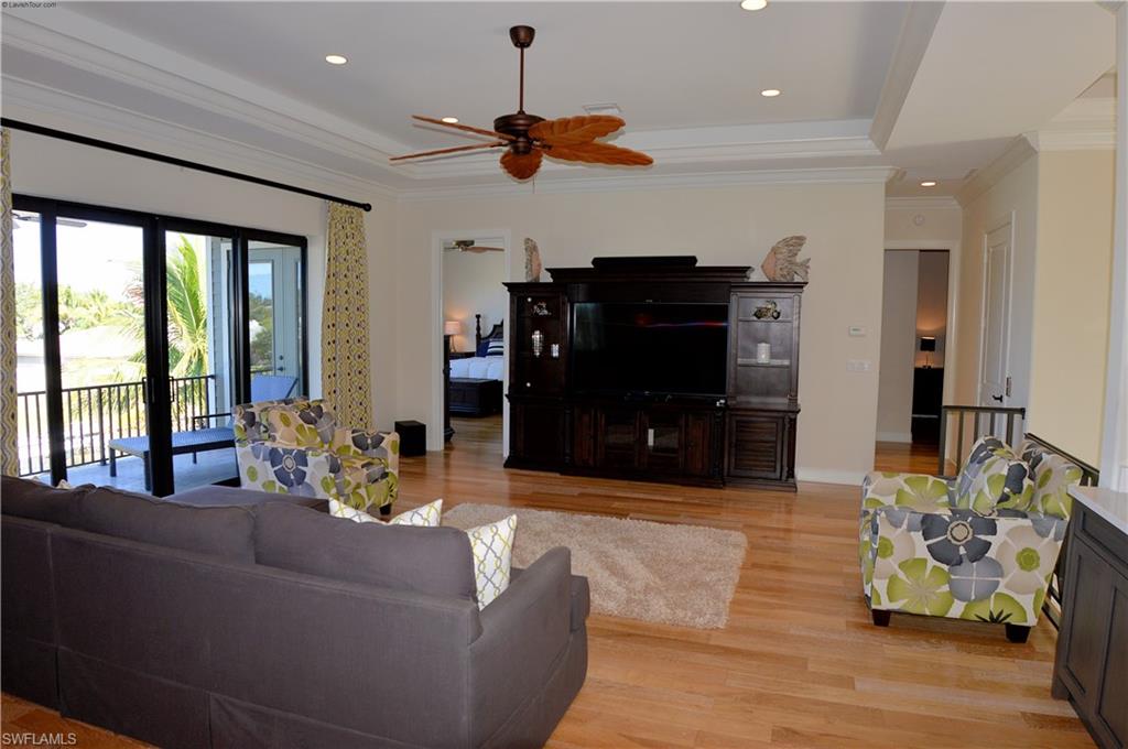 SHELL MOUND PARK - Residential