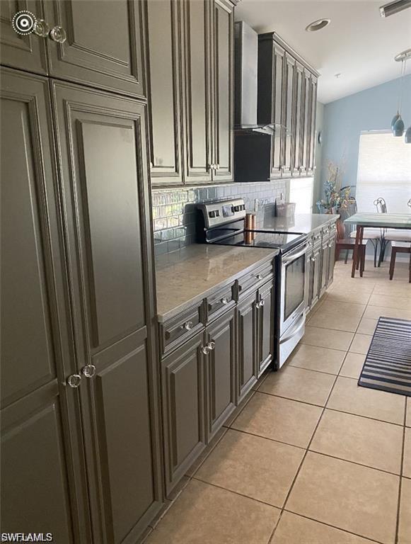 STRATFORD PLACE - Residential Lease