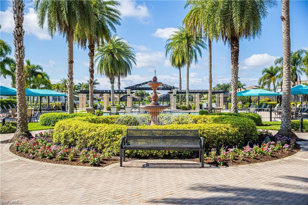 SATURNIA LAKES - Residential