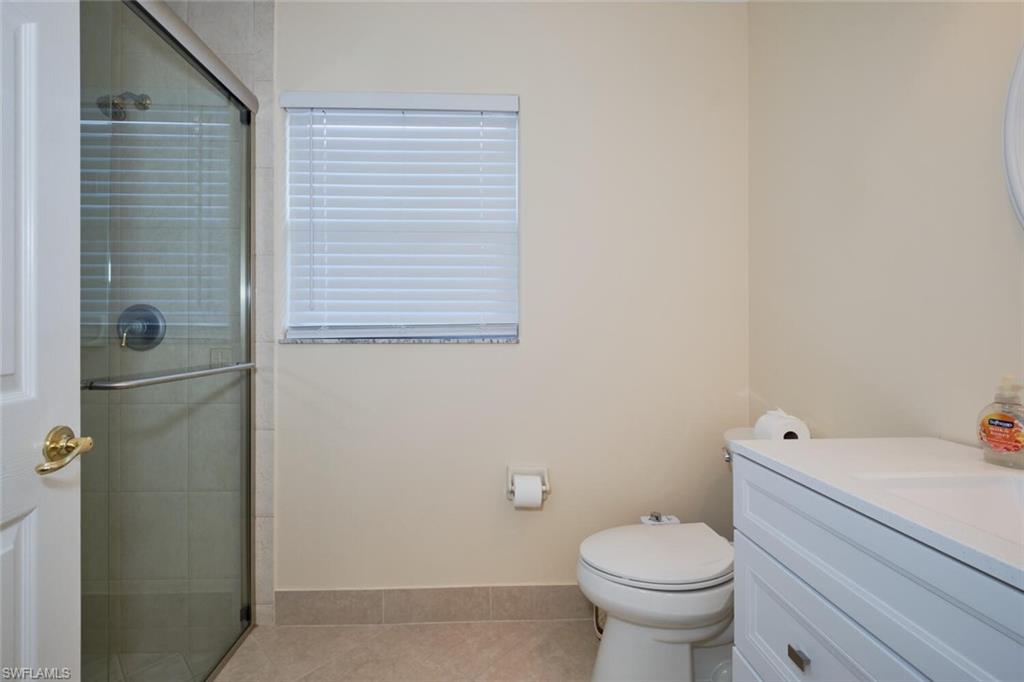 SATURNIA LAKES - Residential