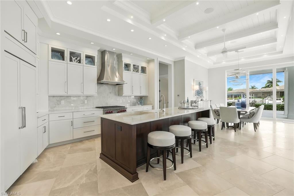 689 Pelican CT